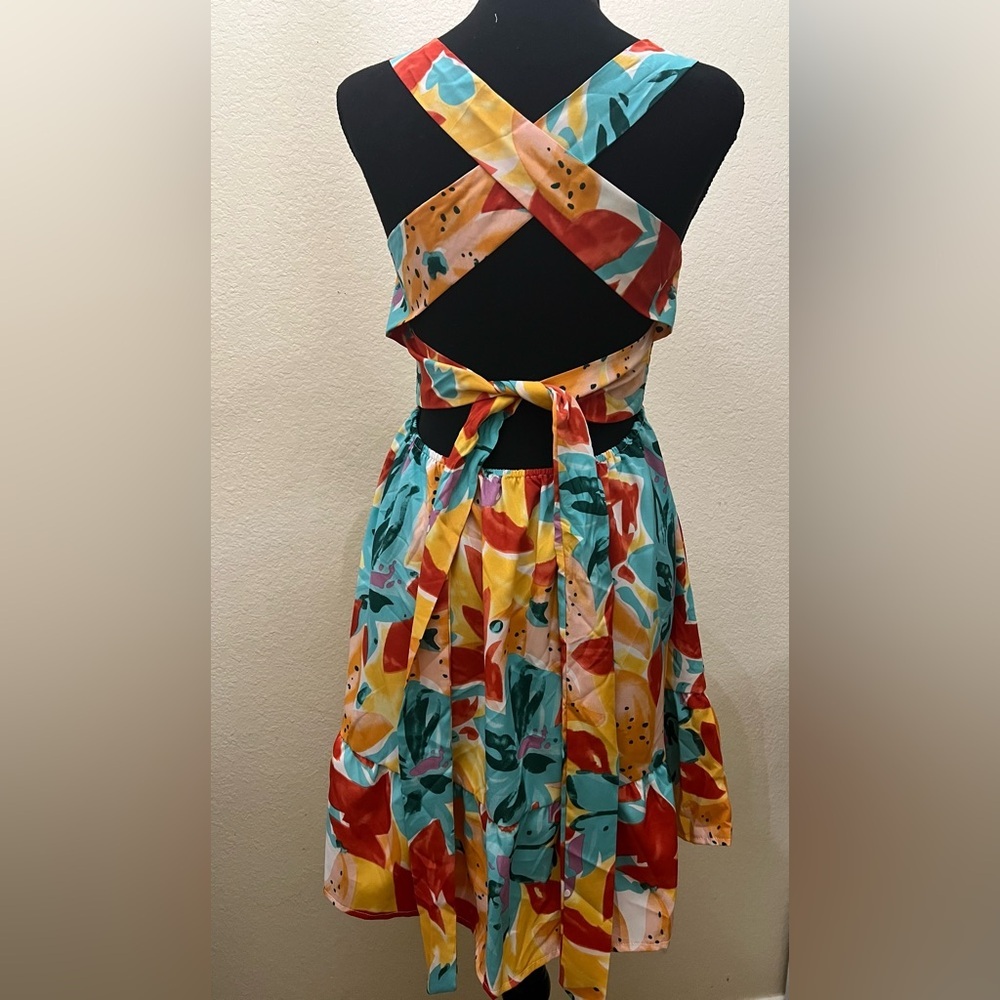 SHEIN Multicolor Floral Dress - Picture 2 of 2